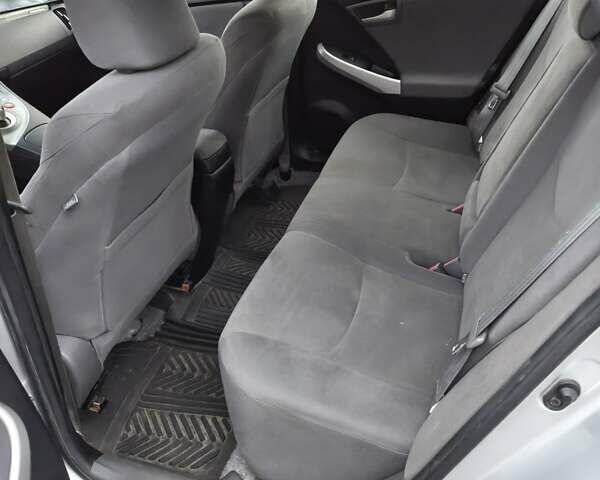 Сірий Тойота Пріус, об'ємом двигуна 1.8 л та пробігом 240 тис. км за 9990 $, фото 4 на Automoto.ua