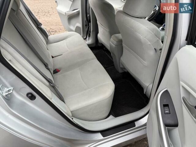 Серый Тойота Приус, объемом двигателя 1.8 л и пробегом 327 тыс. км за 11700 $, фото 9 на Automoto.ua