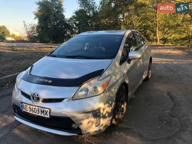 Сірий Тойота Пріус, об'ємом двигуна 1.8 л та пробігом 320 тис. км за 8299 $, фото 4 на Automoto.ua