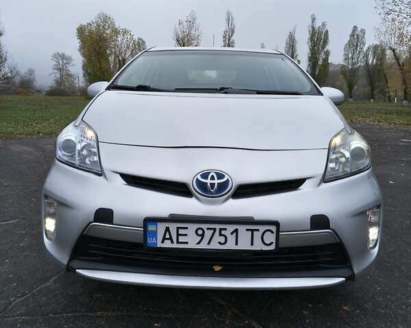 Сірий Тойота Пріус, об'ємом двигуна 1.8 л та пробігом 240 тис. км за 9990 $, фото 29 на Automoto.ua