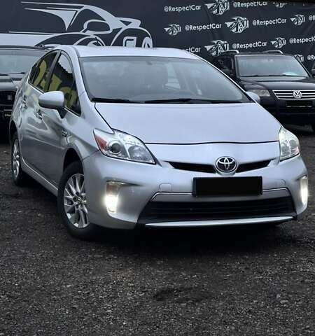 Серый Тойота Приус, объемом двигателя 1.8 л и пробегом 346 тыс. км за 11900 $, фото 7 на Automoto.ua