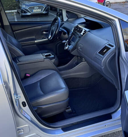 Серый Тойота Приус, объемом двигателя 1.8 л и пробегом 162 тыс. км за 15200 $, фото 15 на Automoto.ua