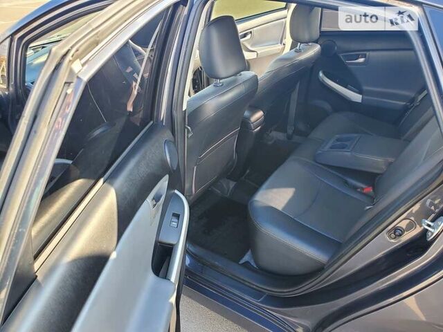 Серый Тойота Приус, объемом двигателя 1.8 л и пробегом 288 тыс. км за 11999 $, фото 8 на Automoto.ua