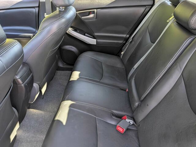 Сірий Тойота Пріус, об'ємом двигуна 1.8 л та пробігом 87 тис. км за 10800 $, фото 13 на Automoto.ua