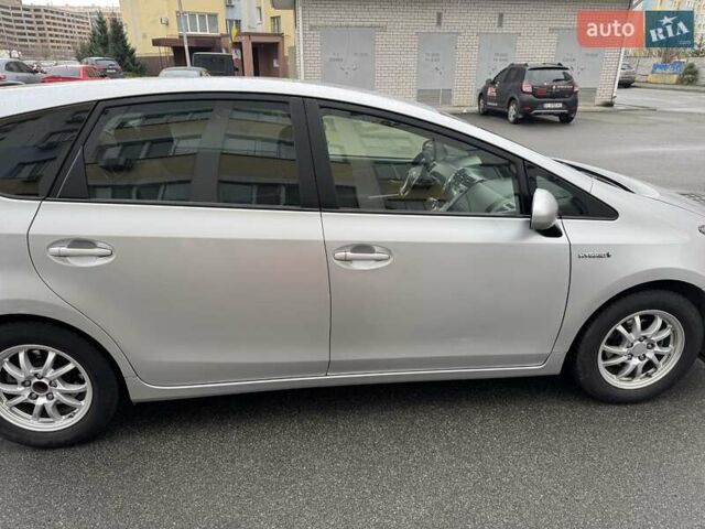 Серый Тойота Приус, объемом двигателя 1.8 л и пробегом 283 тыс. км за 11500 $, фото 6 на Automoto.ua