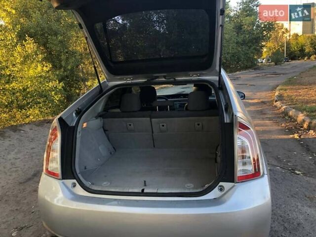 Сірий Тойота Пріус, об'ємом двигуна 1.8 л та пробігом 320 тис. км за 8299 $, фото 11 на Automoto.ua