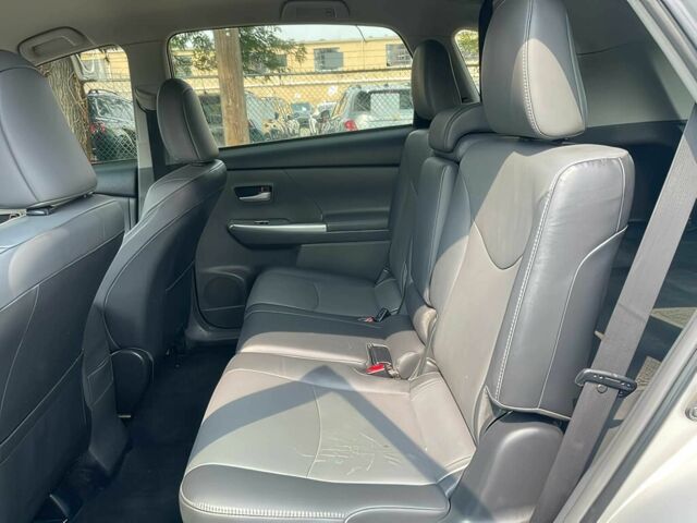 Тойота Приус 2014 в Одессе на Automoto.ua Серый Тойота Приус, объемом двигателя 1.8 л и пробегом 81 тыс. км за 3168 $, фото 12 на Automoto.ua