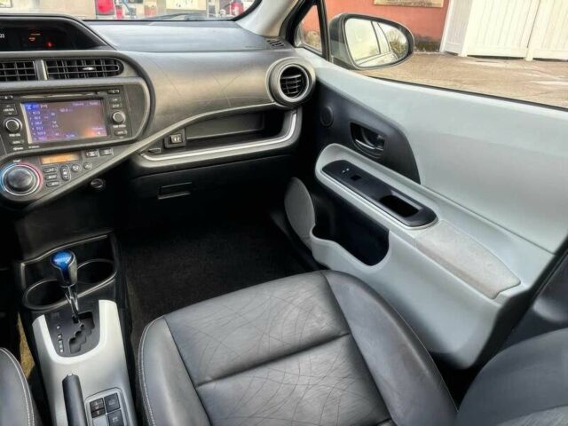 Сірий Тойота Пріус, об'ємом двигуна 1.5 л та пробігом 89 тис. км за 3200 $, фото 10 на Automoto.ua