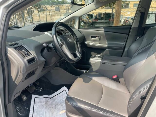 Тойота Приус 2014 в Одессе на Automoto.ua Серый Тойота Приус, объемом двигателя 1.8 л и пробегом 81 тыс. км за 3168 $, фото 8 на Automoto.ua