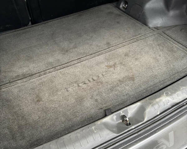 Сірий Тойота Пріус, об'ємом двигуна 1.79 л та пробігом 360 тис. км за 10200 $, фото 4 на Automoto.ua