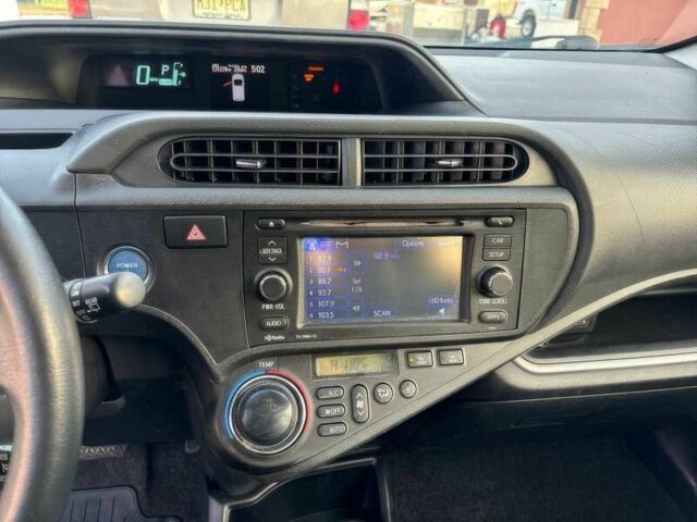 Сірий Тойота Пріус, об'ємом двигуна 1.5 л та пробігом 89 тис. км за 3200 $, фото 8 на Automoto.ua