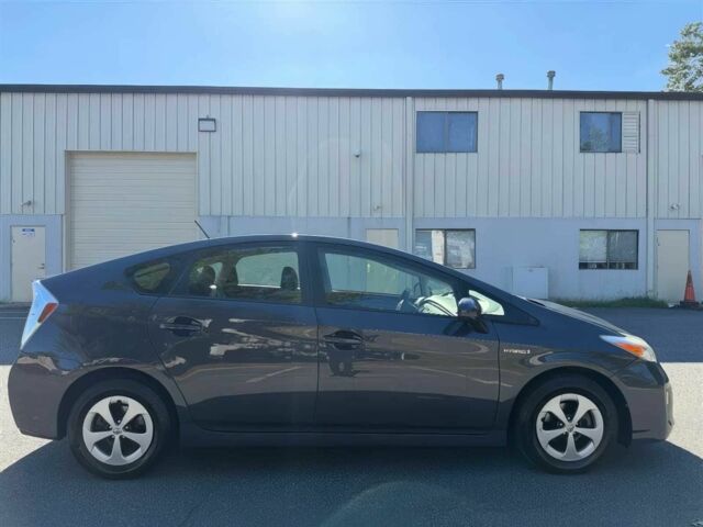 Серый Тойота Приус, объемом двигателя 1.8 л и пробегом 81 тыс. км за 4400 $, фото 7 на Automoto.ua