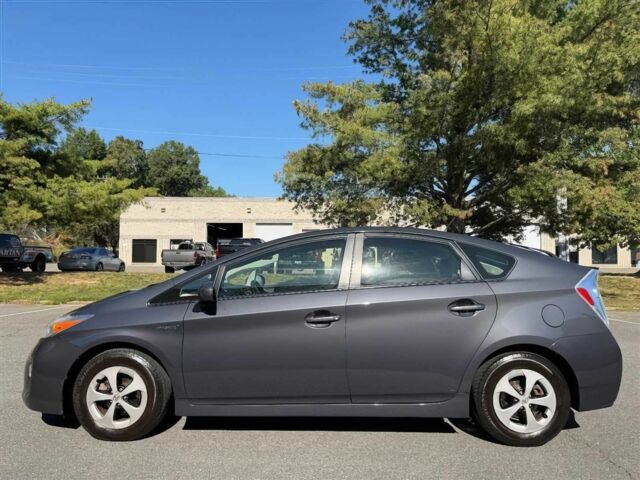 Серый Тойота Приус, объемом двигателя 1.8 л и пробегом 81 тыс. км за 4400 $, фото 3 на Automoto.ua