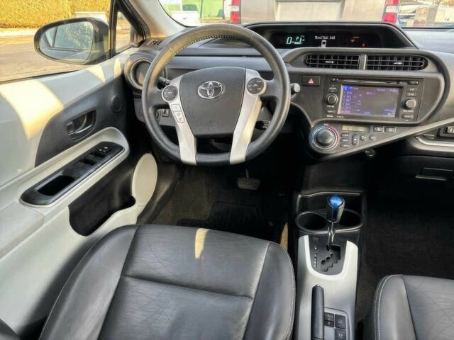 Сірий Тойота Пріус, об'ємом двигуна 1.5 л та пробігом 89 тис. км за 3200 $, фото 6 на Automoto.ua