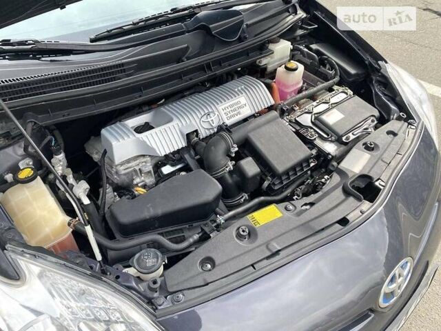 Серый Тойота Приус, объемом двигателя 1.8 л и пробегом 150 тыс. км за 12600 $, фото 21 на Automoto.ua