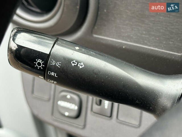 Серый Тойота Приус, объемом двигателя 1.5 л и пробегом 228 тыс. км за 12490 $, фото 47 на Automoto.ua