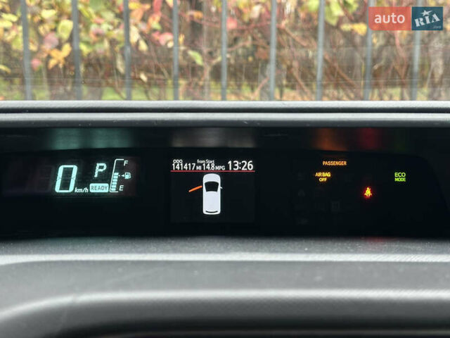 Серый Тойота Приус, объемом двигателя 1.5 л и пробегом 228 тыс. км за 12490 $, фото 52 на Automoto.ua