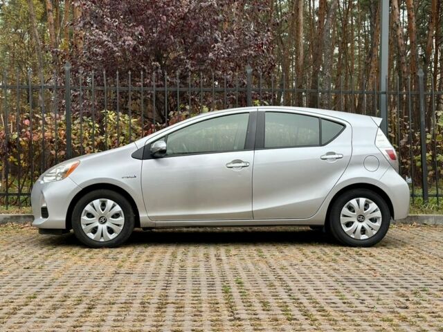 Сірий Тойота Пріус, об'ємом двигуна 1.5 л та пробігом 225 тис. км за 11799 $, фото 6 на Automoto.ua