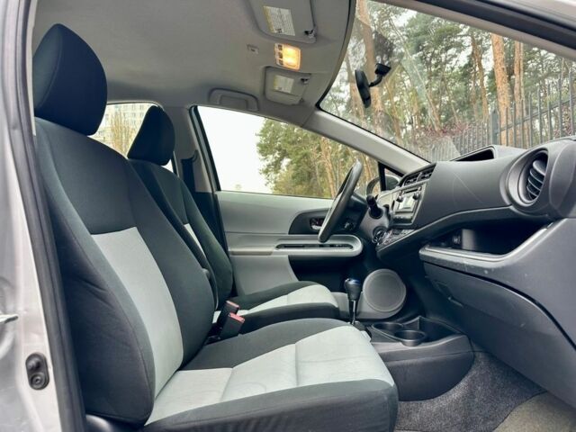 Сірий Тойота Пріус, об'ємом двигуна 1.5 л та пробігом 225 тис. км за 11799 $, фото 17 на Automoto.ua