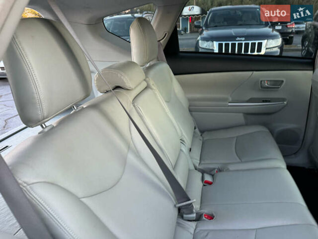 Серый Тойота Приус, объемом двигателя 1.8 л и пробегом 239 тыс. км за 7500 $, фото 12 на Automoto.ua