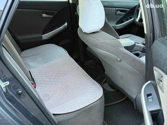 Тойота Приус 2014 в Одессе на Automoto.ua Серый Тойота Приус, объемом двигателя 1.8 л и пробегом 186 тыс. км за 11490 $, фото 15 на Automoto.ua