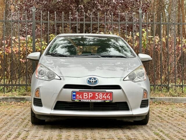 Сірий Тойота Пріус, об'ємом двигуна 1.5 л та пробігом 225 тис. км за 11799 $, фото 2 на Automoto.ua