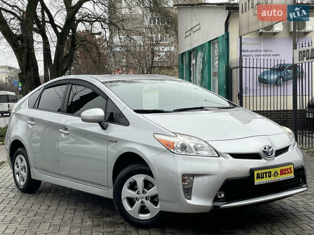 Серый Тойота Приус, объемом двигателя 1.8 л и пробегом 116 тыс. км за 12500 $, фото 2 на Automoto.ua