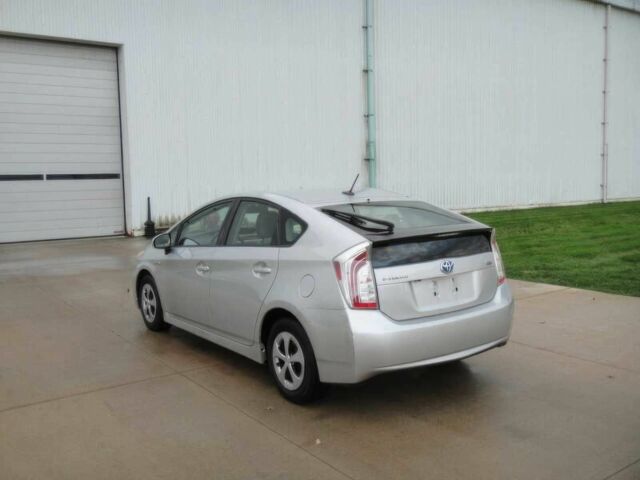 Сірий Тойота Пріус, об'ємом двигуна 1.8 л та пробігом 77 тис. км за 6300 $, фото 7 на Automoto.ua