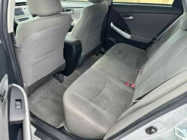 Сірий Тойота Пріус, об'ємом двигуна 1.8 л та пробігом 119 тис. км за 5000 $, фото 9 на Automoto.ua