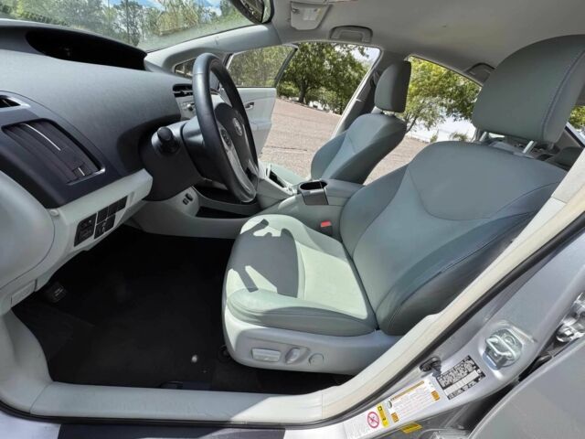 Серый Тойота Приус, объемом двигателя 1.8 л и пробегом 76 тыс. км за 4300 $, фото 8 на Automoto.ua