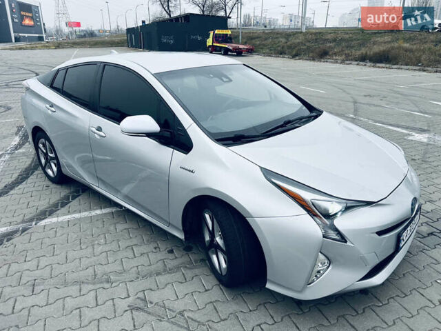 Сірий Тойота Пріус, об'ємом двигуна 1.8 л та пробігом 153 тис. км за 15800 $, фото 19 на Automoto.ua