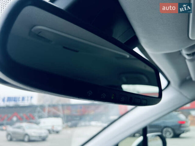 Сірий Тойота Пріус, об'ємом двигуна 1.8 л та пробігом 153 тис. км за 15800 $, фото 37 на Automoto.ua
