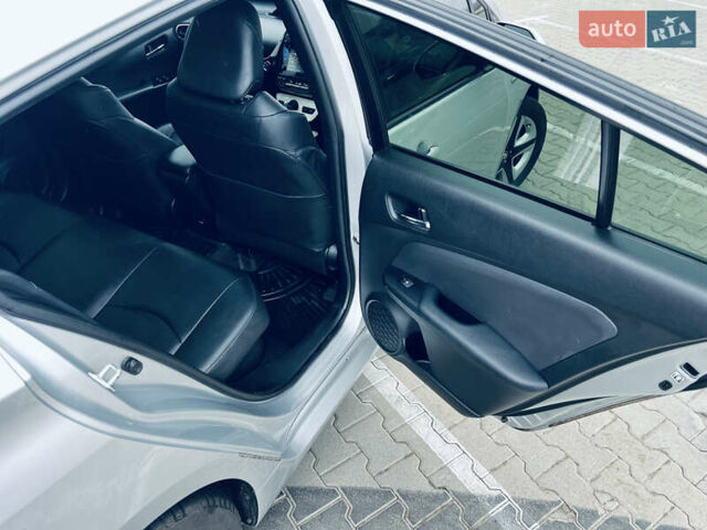 Сірий Тойота Пріус, об'ємом двигуна 1.8 л та пробігом 153 тис. км за 15800 $, фото 25 на Automoto.ua