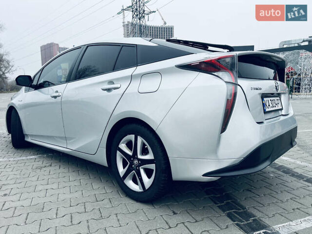 Сірий Тойота Пріус, об'ємом двигуна 1.8 л та пробігом 153 тис. км за 15800 $, фото 10 на Automoto.ua