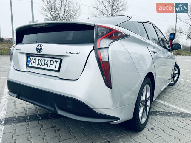Сірий Тойота Пріус, об'ємом двигуна 1.8 л та пробігом 153 тис. км за 15800 $, фото 14 на Automoto.ua