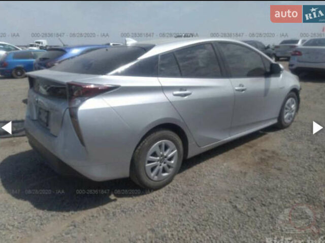 Серый Тойота Приус, объемом двигателя 1.8 л и пробегом 287 тыс. км за 15000 $, фото 43 на Automoto.ua