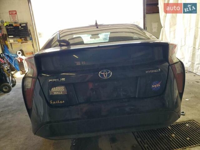 Серый Тойота Приус, объемом двигателя 1.8 л и пробегом 220 тыс. км за 10300 $, фото 3 на Automoto.ua