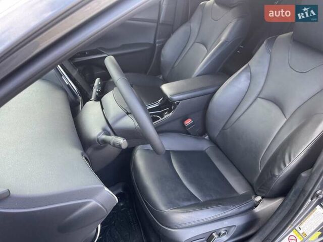 Сірий Тойота Пріус, об'ємом двигуна 1.8 л та пробігом 138 тис. км за 17900 $, фото 27 на Automoto.ua