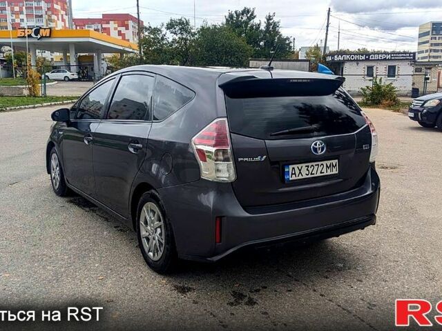 Сірий Тойота Пріус, об'ємом двигуна 1.8 л та пробігом 120 тис. км за 15500 $, фото 3 на Automoto.ua