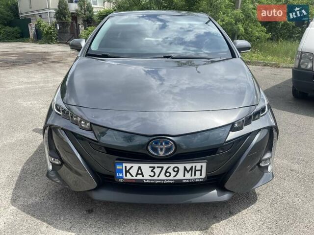 Серый Тойота Приус, объемом двигателя 1.8 л и пробегом 138 тыс. км за 16900 $, фото 6 на Automoto.ua