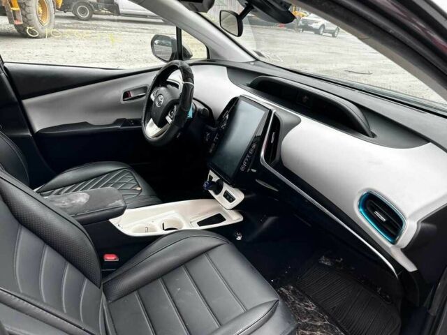 Серый Тойота Приус, объемом двигателя 1.8 л и пробегом 125 тыс. км за 13500 $, фото 9 на Automoto.ua