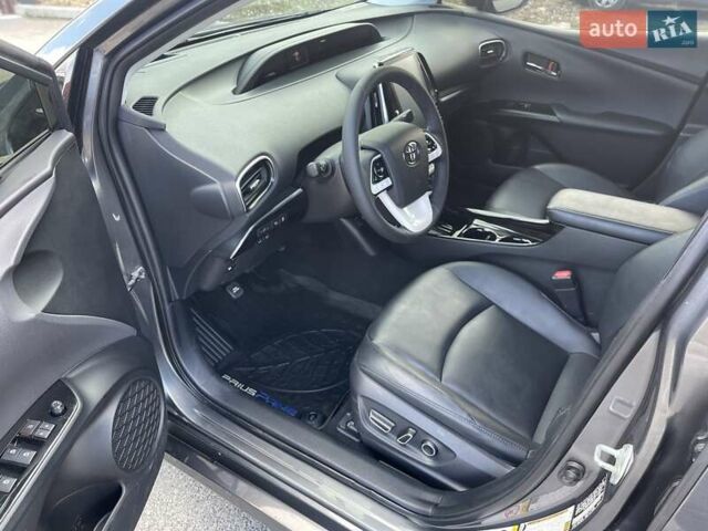 Серый Тойота Приус, объемом двигателя 1.8 л и пробегом 138 тыс. км за 16900 $, фото 28 на Automoto.ua