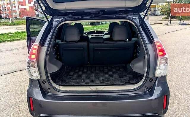 Серый Тойота Приус, объемом двигателя 1.8 л и пробегом 120 тыс. км за 15500 $, фото 7 на Automoto.ua