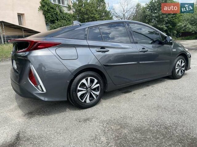 Серый Тойота Приус, объемом двигателя 1.8 л и пробегом 138 тыс. км за 16900 $, фото 28 на Automoto.ua