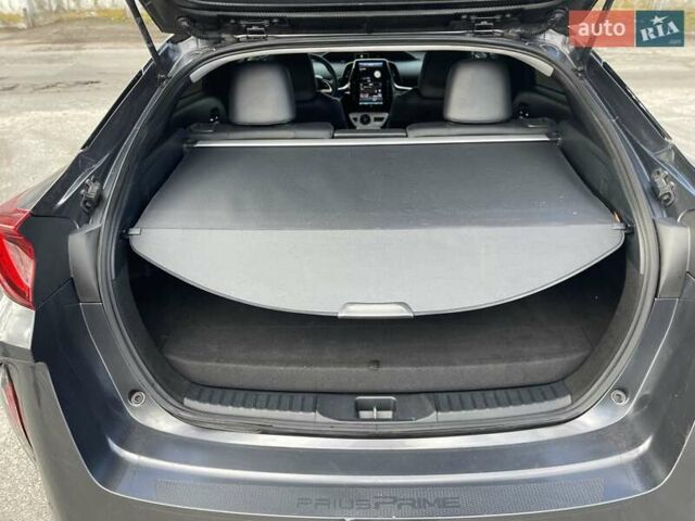 Серый Тойота Приус, объемом двигателя 1.8 л и пробегом 138 тыс. км за 17900 $, фото 23 на Automoto.ua