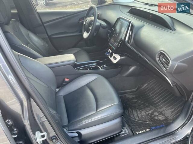 Сірий Тойота Пріус, об'ємом двигуна 1.8 л та пробігом 138 тис. км за 17900 $, фото 61 на Automoto.ua