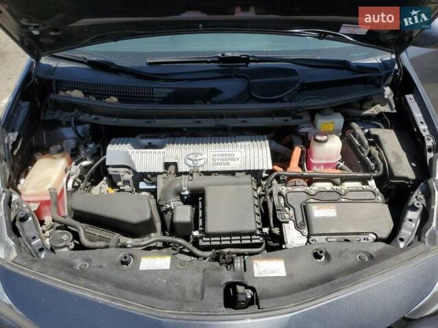 Серый Тойота Приус, объемом двигателя 1.8 л и пробегом 126 тыс. км за 2500 $, фото 10 на Automoto.ua