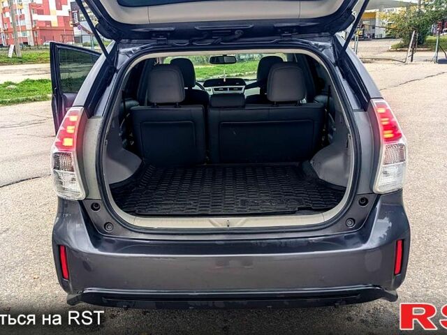 Сірий Тойота Пріус, об'ємом двигуна 1.8 л та пробігом 120 тис. км за 15500 $, фото 8 на Automoto.ua
