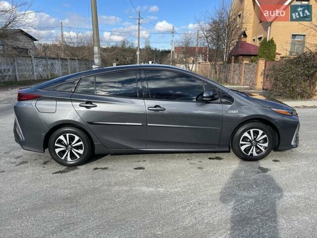 Серый Тойота Приус, объемом двигателя 1.8 л и пробегом 138 тыс. км за 17900 $, фото 37 на Automoto.ua