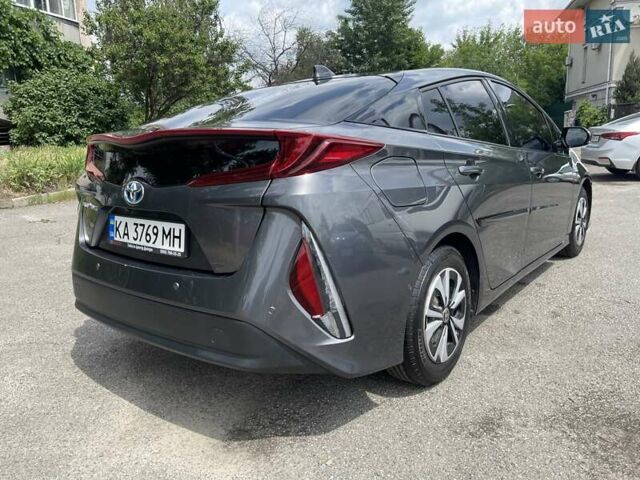 Серый Тойота Приус, объемом двигателя 1.8 л и пробегом 138 тыс. км за 16900 $, фото 26 на Automoto.ua